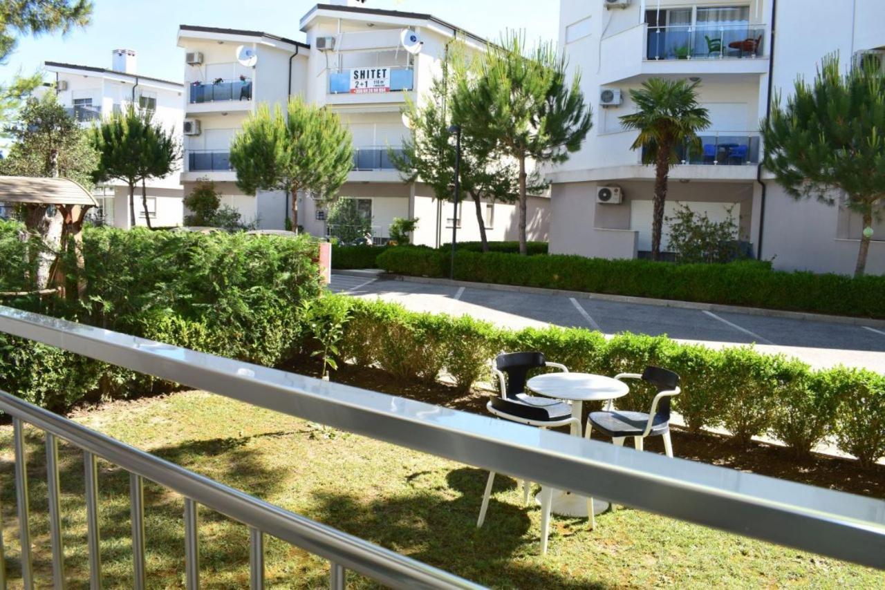 Rezidenca Primavera Apartments Durrës Exteriör bild